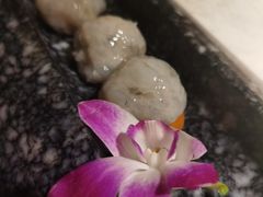 干贝咸蛋黄虾滑-哥老官重庆美蛙鱼头(西湖银泰十一哥店)