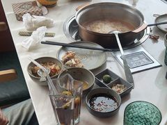 -喃喃椰·糟粕醋·椰子鸡火锅(七堡花园店)