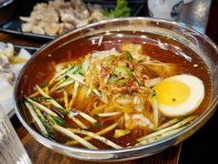 -韩风烤牛肉冷面店
