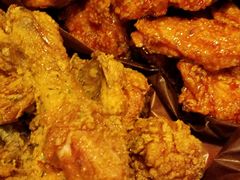 炸鸡翅一半一半-富乐满韩国正宗炸鸡韩国料理(虹泉路店)