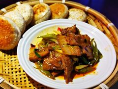 -粉墨特色菜·烧烤音乐酒馆