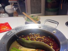 -钢管厂五区小郡肝串串香(奥克斯广场锦城万达店)