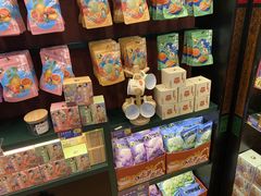 -茶理宜世(广州南站（站内）3楼B17检票口店)