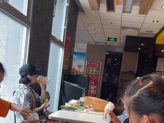 -麦当劳(欢乐谷店)