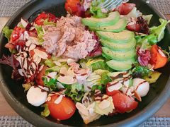 牛油果金枪鱼色拉-Terra Rossa(陆家嘴中心店)