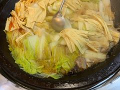 -老刘生态大鱼坊铁锅炖鱼(赛马场店)