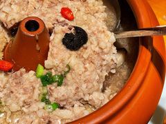 汽锅菌子肉饼-老滇山寨•云南特色菜•地方菜•民族风情歌舞表演(金碧店)