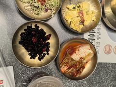 -草家酱蟹炭火烤肉店(珲春南路二店)