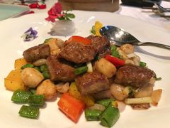 黑椒爆炒雪花牛肉粒-皇朝会.经典传统粤菜(外滩店)