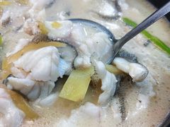 -品香菜馆(旗峰路中侨大厦店)