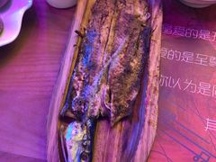 -红牌美蛙鱼头火锅(万辉国际广场店)