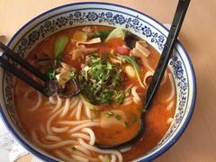 -蒙自源过桥米线(红谷滩万达店)