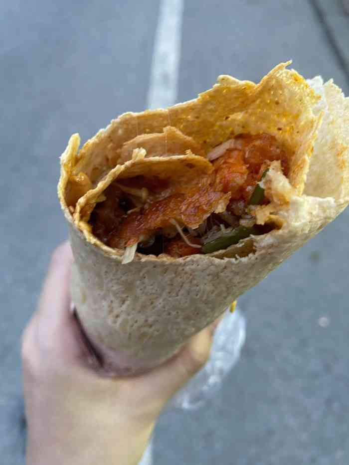 王记炸串卷饼-"朋友说柏庄4号地铁口右转向前400米左右.