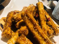 -梧桐树下(云锦世家店)