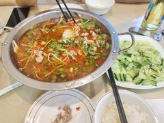-焱焰鲜锅兔·佳味郑氏·自贡特色菜