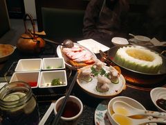 -得意咚瓜·顺德鱼生·冬瓜火锅(深圳首店)