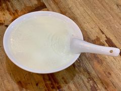 驰名双皮奶-沙湾姜埋奶(兴新包店)