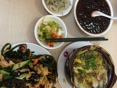 -闫家驴肉老店(华电一校店)