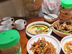 -蛮佬拾·乡里土菜馆(河西王府井店)