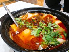 宽粉炖牛腩-雅和生态渔庄·宜城锅巴饭(龙灵山公园店)