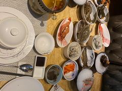 -雍和会海鲜姿造自助(湖东路店)