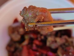 -鑫记婆婆兔·成都特产·兔头手撕兔(太古里店)