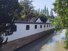 -汇龙潭