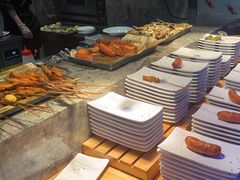 -曼格活海鲜·牛排自助(光明蓝鲸店)