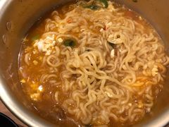 辛拉面-肉甲韩国木炭烤肉(新壹街1店)