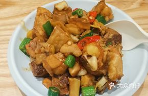 Fermented Black Beans Stir-Fried Chicken with Rice