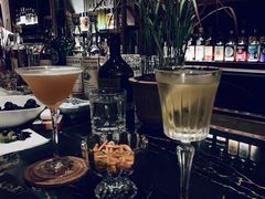 -DM Distiller & Mixologist Whisky Cocktail Bar