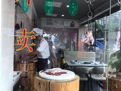 -三头牛·潮汕牛肉生蚝火锅 (夏湾店)