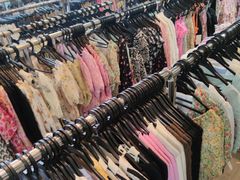 -广州周大福金融中心