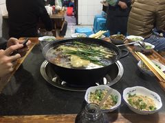 -石灰市毛记烧鸡公(解放碑店)