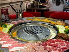 -哈哈碳都·牛肋条无限自助烤肉(台江万达店)