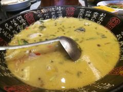 -蔼若春.传承三十年云南菜(金碧公园店)