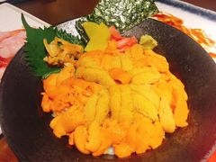 三色海胆饭-魔丼屋(日月光店)
