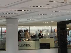 -文艺复兴百货(米兰大教堂广场店)