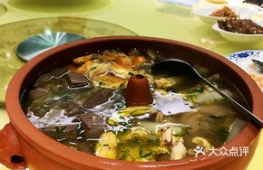 Duck Blood and Bamboo Forest Chicken Soup