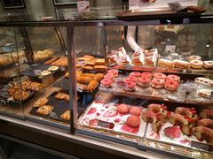 -巴黎贝甜(五月花广场店)