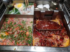 -海底捞火锅鲜切牛肉主题店(长寿路店)