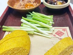 -乔家小院•本地小海鲜•非遗驴肉(万年泉路店)
