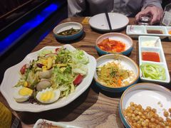 -明洞阿姨·韩式酱蟹烤肉·创意料理(三元桥店)