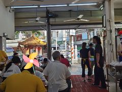 -后街女孩肠粉店