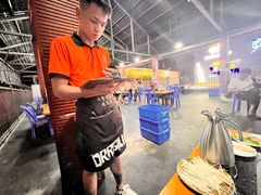 -石屏老字号4号包浆豆腐美食城(泼水广场店)