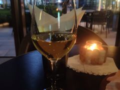 -wineapp葡萄酒餐吧(外滩金融中心店)