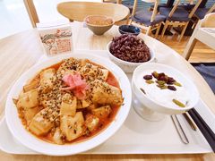 -轻蔬不用等·素食(江苏路店)