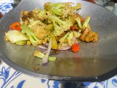 -卢大鲜鱼头捞饭(美利广场店)