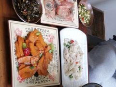 -山间农家