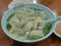 -潘国仙耳光馄饨(黄家阙路店)